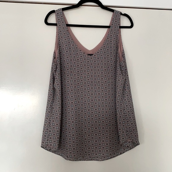 Tank, size L. Good condition. - Picture 1 of 2